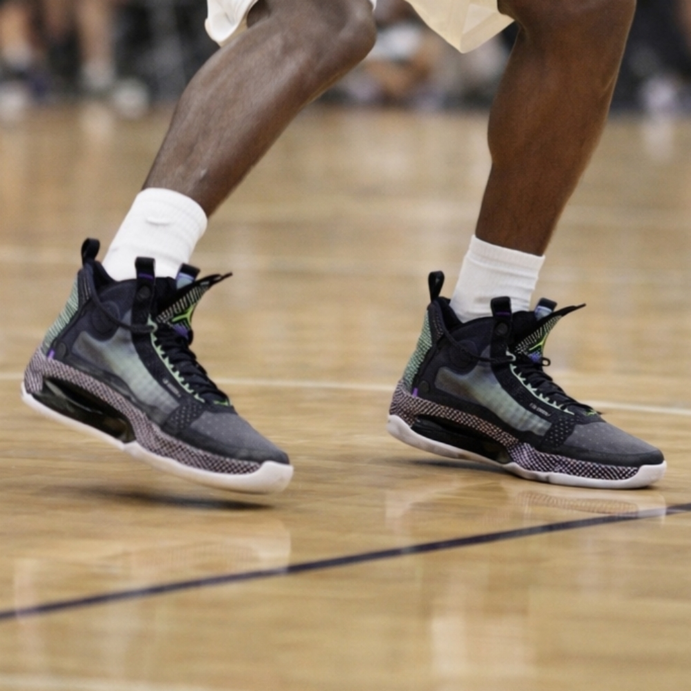 Nike Air Jordan XXXIV Low 'Vapor Green' basketball shoes Youth Size 7 Black